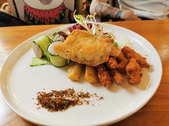 -more than meow吴止猫主题餐厅(承德 中船汇店)