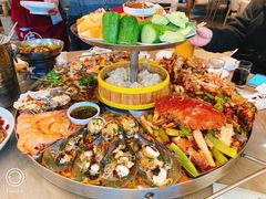 -日进一片海.生腌海鲜火锅.宵夜烧烤(三里屯总店)