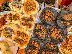 -李与白包子铺(桐梓林店)