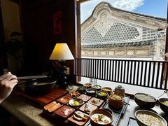 -银米·云南传统过桥米线(双廊黑金冠店)