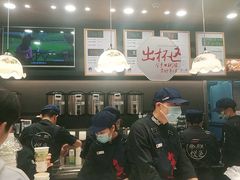 -茶颜悦色(金茂览秀城LG层外街店)