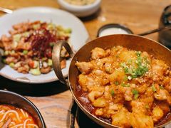 东川洋芋焖鸡-壹霖·洱语云南菜(方恒国际店)
