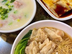 -燊意布拉肠云吞面(中山四路店)