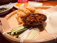 -魏铭鱼头捞饭(晋阳路店)