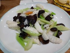 -小船渔村•大连菜•大连焖鱼(明泽街店)