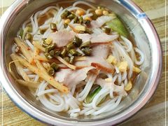-螺满地螺丝粉