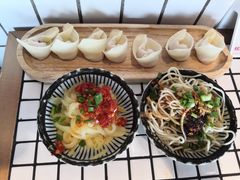 -董眼镜火锅(洪崖洞总店)