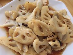 -美顺香食府鱼头老店(雪野湖店)