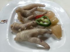 白云凤爪-周记茗点居(西村店)