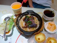 -麦谷轻餐(郑记粥铺金汇店)