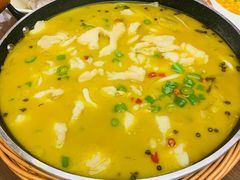 -有红鸡毛店·川菜(建设路店)