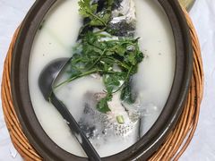-天乐农家鱼头王(天目湖店)