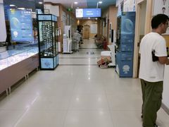 -武汉大学附属爱尔眼科医院(湖北总院)