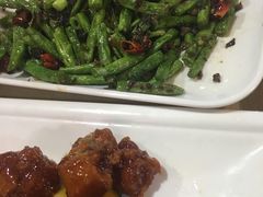 -牛车水美食街