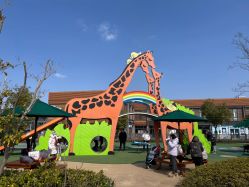 -季高兔窝窝亲子园(上海薰衣草公园店)