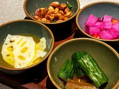 餐前小菜-半山腰·云南菜(侨福芳草地店)