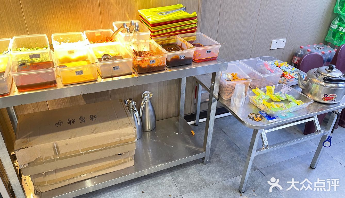 刚发现一家宝藏美食店