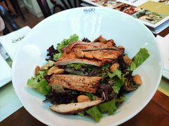 鸡肉杏仁沙拉-MADO冰淇淋咖啡馆(淘金店)