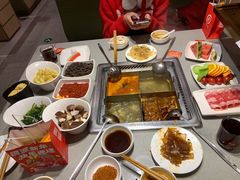 -海底捞火锅(关山保利店)