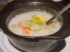 -穹六人间 people 6(岳阳路店)