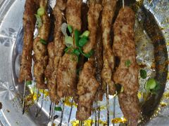 -江城燕子大排档(江汉路步行街店)