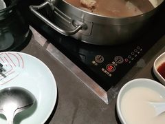 -捞王锅物料理(上海世茂广场店)