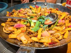 -富正毅三下锅·湘西韵味(天门山索道店)
