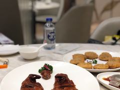-香港百合居(LCM置汇旭辉广场店)