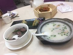 -旭璟酒家·传统粤菜·湘菜(逸景路店)