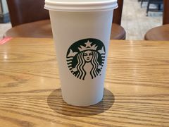 -星巴克(重庆火车北站北广场II店)