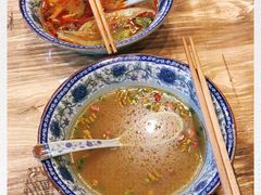 -柳石居柳州螺蛳粉(万达店)