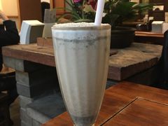 黑芝麻鲜奶茶-春水堂人文茶馆(台中四维店)
