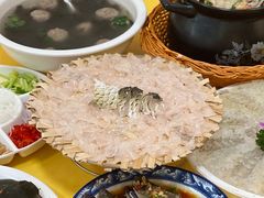 -官塘陈记鱼生·潮汕砂锅粥·牛肉火锅(潮枫路总店)