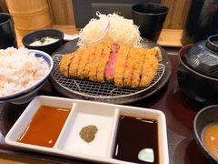 -牛カツ京都勝牛(河原町蛸薬師店)