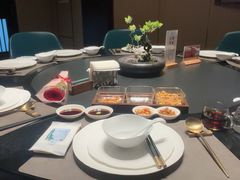 -忆江南·临江鱼馆