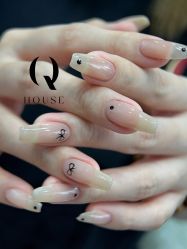 -QHOUSE美甲美睫