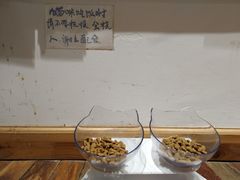 -猫的天空之城概念书店(杭州南宋御街店)