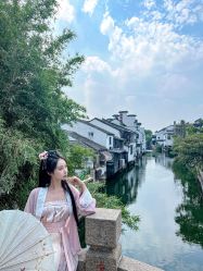 -一揽芳华汉服旗袍体验馆(拙政园店)