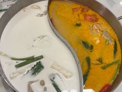 -樾餐厅泰式海鲜火锅(民歌湖店)