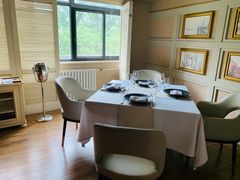 包厢-Oyster Talks 四度蚝法餐厅