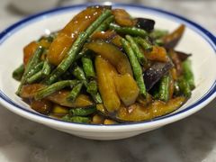 -小菜园新徽菜(宜兴八佰伴店)