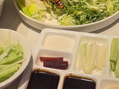 -小桃红·东北菜·春饼烤鸭(南阳湖街店)