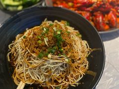 -巴厘龙虾·榜首油焖大虾(音乐学院·沿江酒馆店)