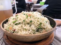-侬佳蒸菜馆(听潮店)