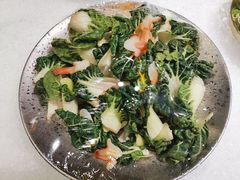 -曼听小寨海鲜烧烤·大连辣炒大王(盖州街店)