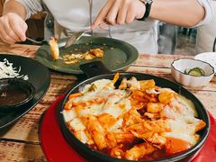 芝士海鲜辣炒年糕-Cafe Alice咖啡爱丽丝(奥城店)