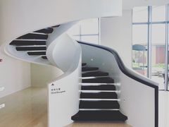 -瑰丽酒店·海吧·天际下午茶·现场DJ·天台酒吧