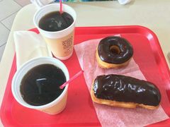 -Winchell's Donuts House