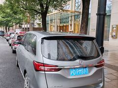 -富君租车(外滩店)