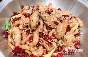 Spicy Stir-Fried Chicken Wings and Shrimp (Small Pot)